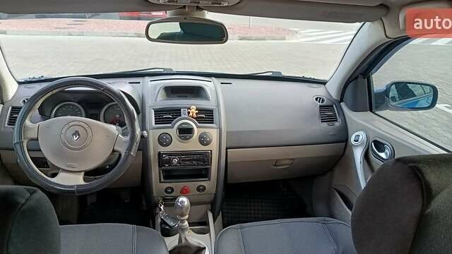 Синій Рено Меган, об'ємом двигуна 1.87 л та пробігом 402 тис. км за 3250 $, фото 18 на Automoto.ua