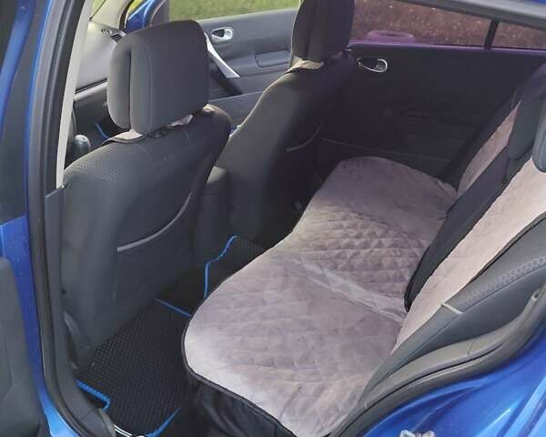 Синий Рено Меган, объемом двигателя 1.6 л и пробегом 155 тыс. км за 4900 $, фото 2 на Automoto.ua