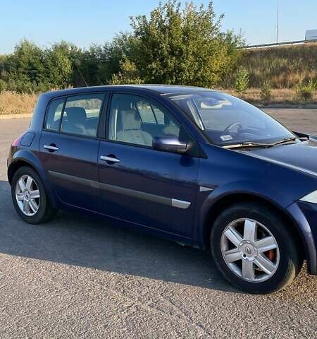 Синий Рено Меган, объемом двигателя 1.9 л и пробегом 274 тыс. км за 3500 $, фото 3 на Automoto.ua