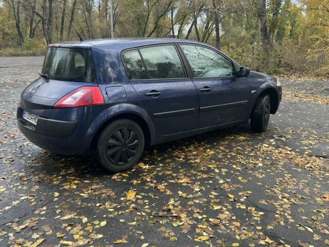 Синій Рено Меган, об'ємом двигуна 1.6 л та пробігом 300 тис. км за 3400 $, фото 2 на Automoto.ua