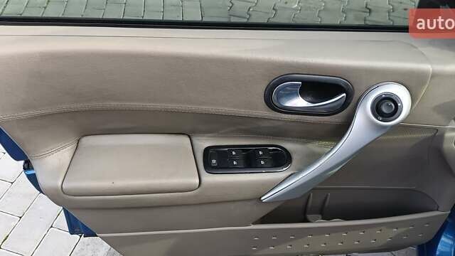 Синій Рено Меган, об'ємом двигуна 1.87 л та пробігом 402 тис. км за 3250 $, фото 11 на Automoto.ua