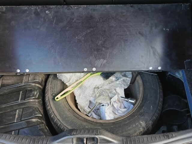 Синий Рено Меган, объемом двигателя 1.9 л и пробегом 404 тыс. км за 3300 $, фото 21 на Automoto.ua