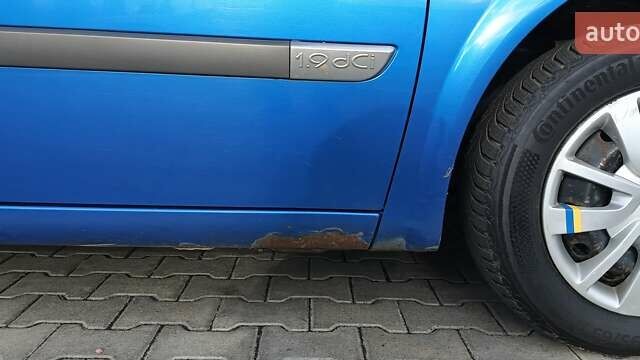 Синій Рено Меган, об'ємом двигуна 1.87 л та пробігом 402 тис. км за 3250 $, фото 8 на Automoto.ua