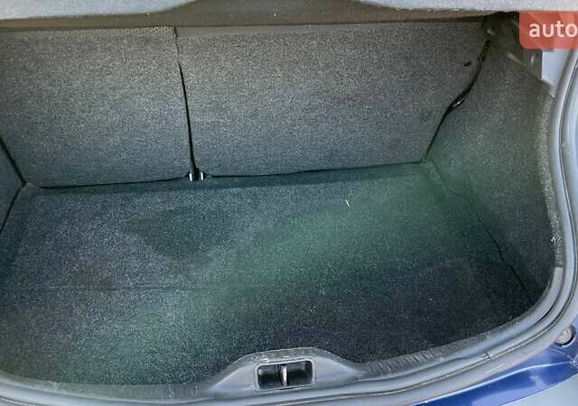 Синий Рено Меган, объемом двигателя 1.9 л и пробегом 274 тыс. км за 3500 $, фото 20 на Automoto.ua