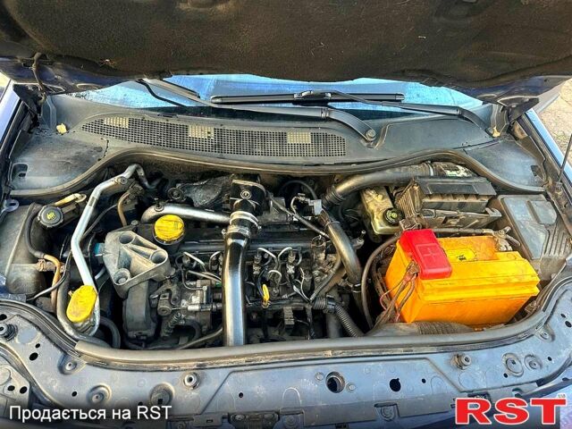 Синій Рено Меган, об'ємом двигуна 1.5 л та пробігом 328 тис. км за 3600 $, фото 11 на Automoto.ua