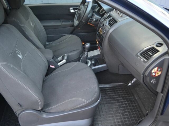 Синій Рено Меган, об'ємом двигуна 0 л та пробігом 310 тис. км за 2900 $, фото 1 на Automoto.ua