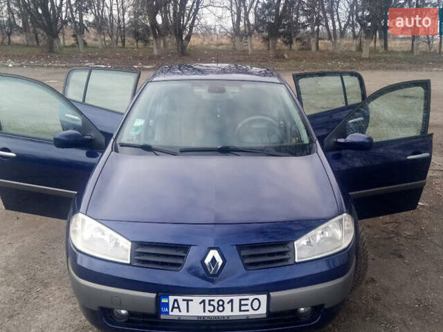 Синий Рено Меган, объемом двигателя 1.6 л и пробегом 181 тыс. км за 3750 $, фото 13 на Automoto.ua
