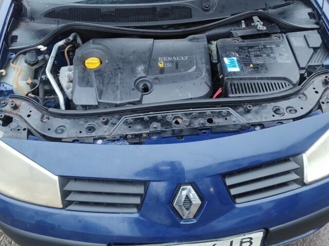 Синий Рено Меган, объемом двигателя 1.5 л и пробегом 200 тыс. км за 1500 $, фото 5 на Automoto.ua