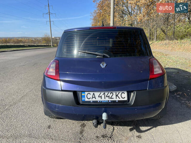 Синий Рено Меган, объемом двигателя 1.5 л и пробегом 314 тыс. км за 5000 $, фото 8 на Automoto.ua