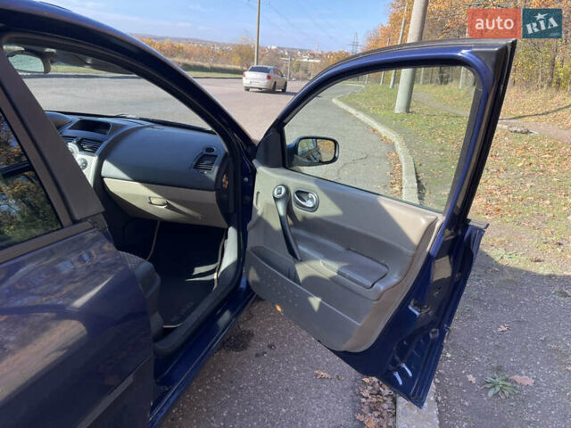 Синий Рено Меган, объемом двигателя 1.5 л и пробегом 314 тыс. км за 5000 $, фото 15 на Automoto.ua