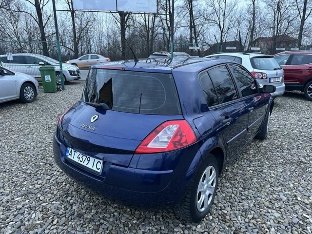 Синий Рено Меган, объемом двигателя 1.4 л и пробегом 260 тыс. км за 3499 $, фото 15 на Automoto.ua