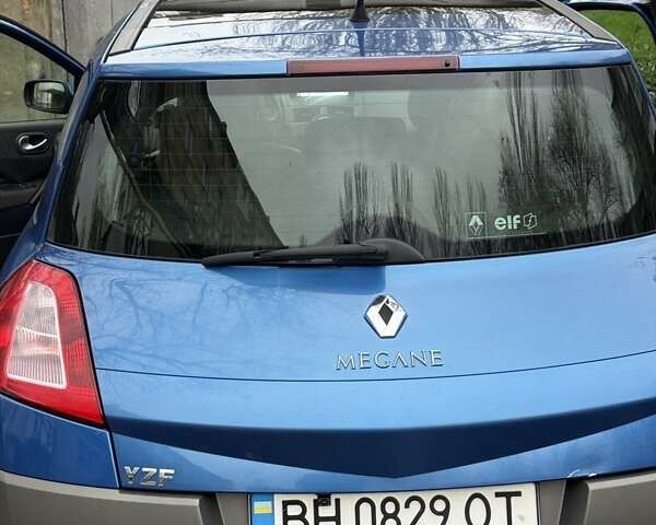 Синій Рено Меган, об'ємом двигуна 2 л та пробігом 139 тис. км за 4500 $, фото 12 на Automoto.ua