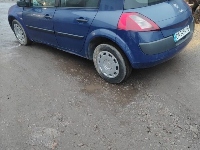 Синий Рено Меган, объемом двигателя 1.5 л и пробегом 200 тыс. км за 1500 $, фото 2 на Automoto.ua