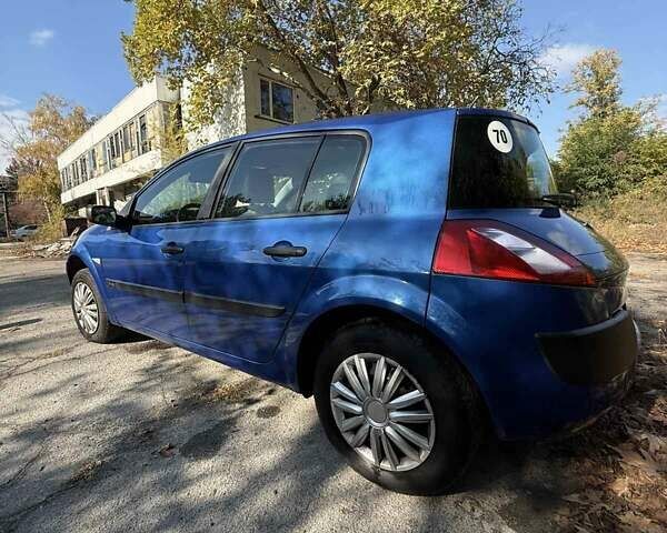 Синий Рено Меган, объемом двигателя 1.6 л и пробегом 171 тыс. км за 3700 $, фото 10 на Automoto.ua