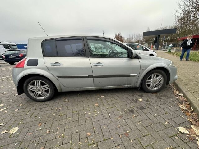 Синій Рено Меган, об'ємом двигуна 0 л та пробігом 320 тис. км за 1600 $, фото 1 на Automoto.ua