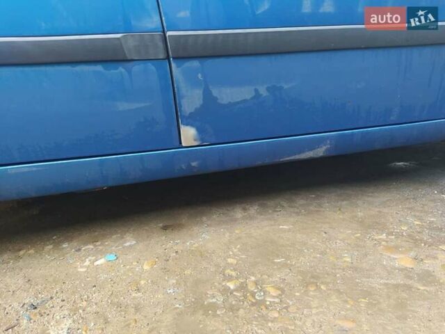 Синий Рено Меган, объемом двигателя 1.6 л и пробегом 360 тыс. км за 4000 $, фото 4 на Automoto.ua