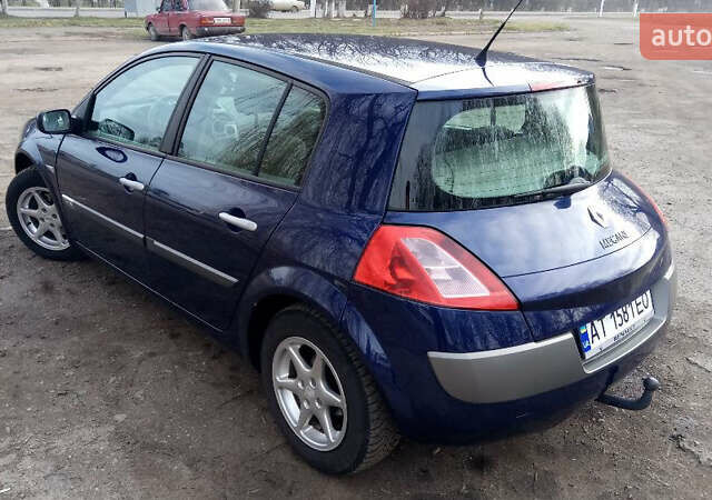 Синий Рено Меган, объемом двигателя 1.6 л и пробегом 181 тыс. км за 3750 $, фото 4 на Automoto.ua