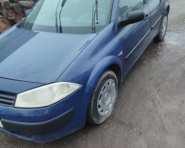 Синий Рено Меган, объемом двигателя 1.5 л и пробегом 200 тыс. км за 1500 $, фото 7 на Automoto.ua