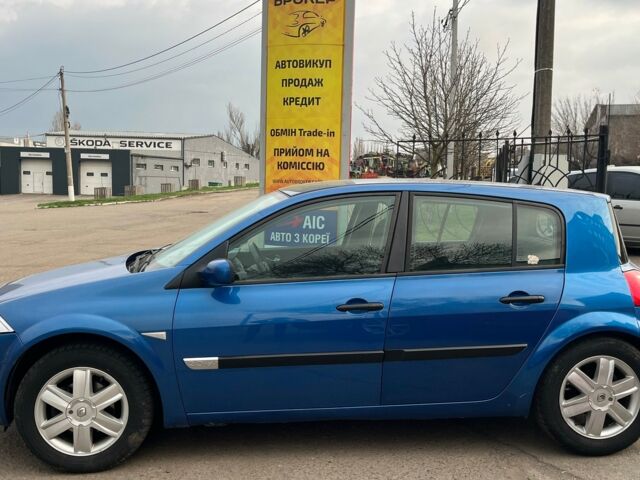 Синій Рено Меган, об'ємом двигуна 2 л та пробігом 175 тис. км за 4500 $, фото 4 на Automoto.ua