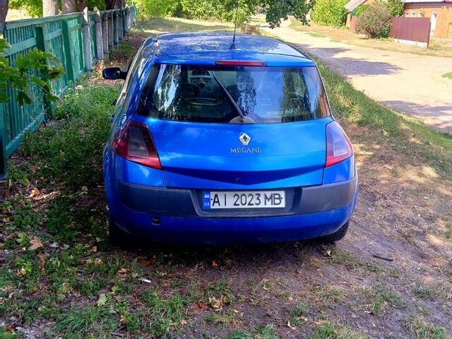 Синий Рено Меган, объемом двигателя 1.9 л и пробегом 250 тыс. км за 2200 $, фото 2 на Automoto.ua