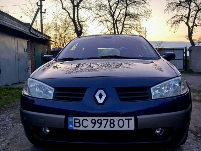 Синій Рено Меган, об'ємом двигуна 2 л та пробігом 230 тис. км за 4100 $, фото 1 на Automoto.ua