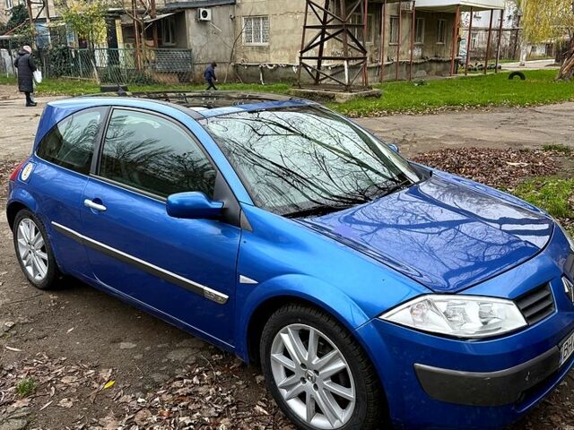 Синий Рено Меган, объемом двигателя 2 л и пробегом 0 тыс. км за 4500 $, фото 7 на Automoto.ua