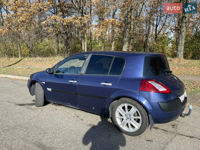 Синий Рено Меган, объемом двигателя 1.5 л и пробегом 314 тыс. км за 5000 $, фото 10 на Automoto.ua