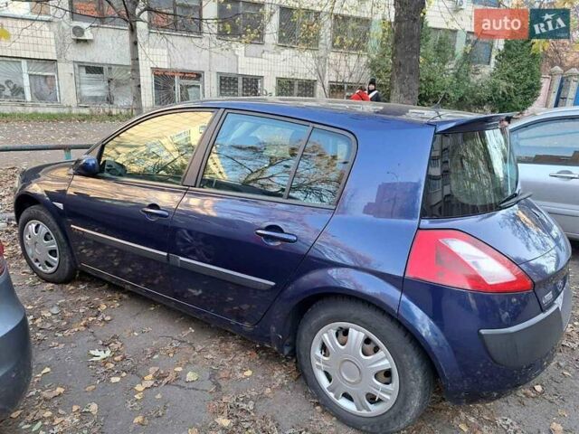 Синій Рено Меган, об'ємом двигуна 1.4 л та пробігом 164 тис. км за 4400 $, фото 7 на Automoto.ua