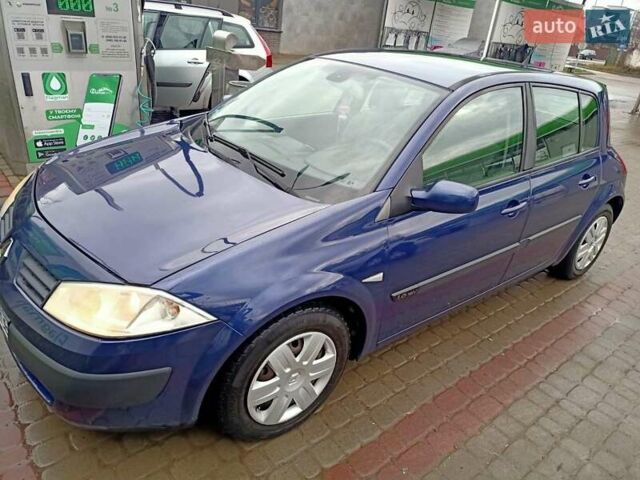 Синий Рено Меган, объемом двигателя 1.6 л и пробегом 191 тыс. км за 4000 $, фото 5 на Automoto.ua