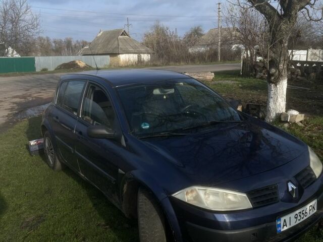 Синий Рено Меган, объемом двигателя 1.6 л и пробегом 200 тыс. км за 2800 $, фото 3 на Automoto.ua