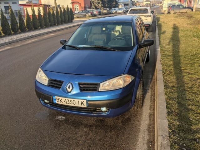 Синій Рено Меган, об'ємом двигуна 1.5 л та пробігом 324 тис. км за 2700 $, фото 1 на Automoto.ua