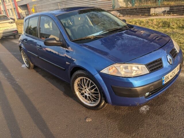 Синій Рено Меган, об'ємом двигуна 1.5 л та пробігом 324 тис. км за 2700 $, фото 6 на Automoto.ua