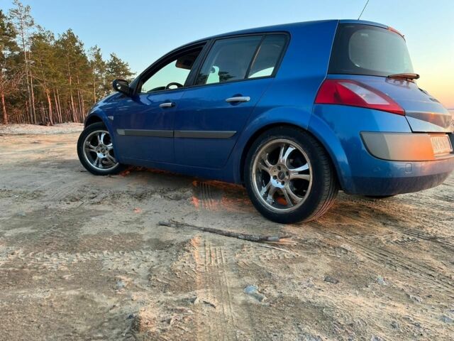 Синий Рено Меган, объемом двигателя 1.5 л и пробегом 280 тыс. км за 3200 $, фото 6 на Automoto.ua