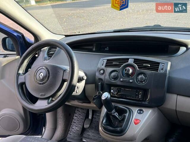 Синій Рено Меган, об'ємом двигуна 1.6 л та пробігом 219 тис. км за 3999 $, фото 49 на Automoto.ua