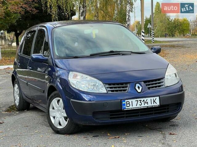 Синій Рено Меган, об'ємом двигуна 1.6 л та пробігом 219 тис. км за 3999 $, фото 9 на Automoto.ua