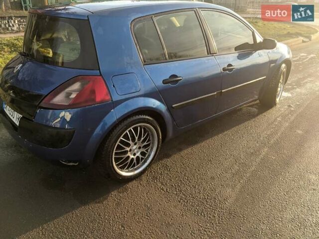 Синий Рено Меган, объемом двигателя 1.5 л и пробегом 324 тыс. км за 2700 $, фото 5 на Automoto.ua