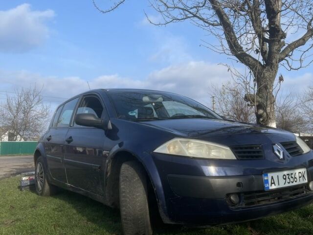 Синий Рено Меган, объемом двигателя 1.6 л и пробегом 200 тыс. км за 2800 $, фото 2 на Automoto.ua