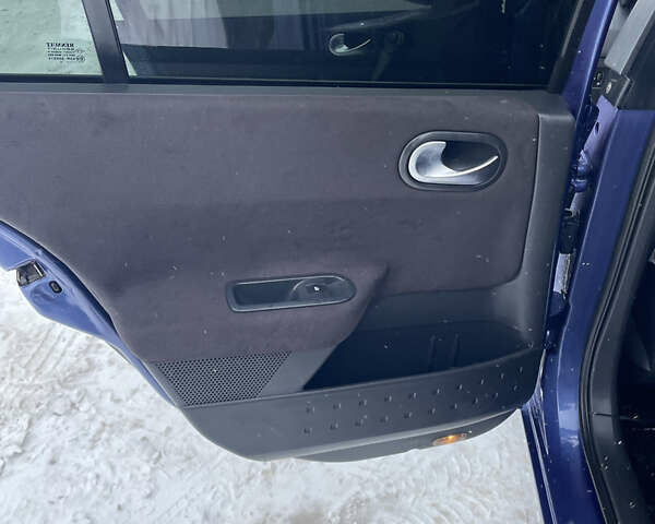 Синий Рено Меган, объемом двигателя 1.87 л и пробегом 245 тыс. км за 4650 $, фото 14 на Automoto.ua