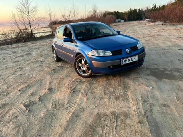 Синий Рено Меган, объемом двигателя 1.5 л и пробегом 280 тыс. км за 3200 $, фото 11 на Automoto.ua