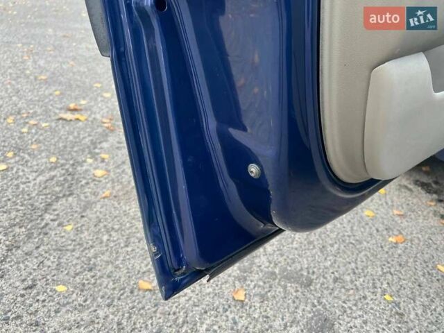 Синій Рено Меган, об'ємом двигуна 1.6 л та пробігом 219 тис. км за 3999 $, фото 24 на Automoto.ua