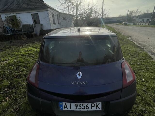 Синий Рено Меган, объемом двигателя 1.6 л и пробегом 200 тыс. км за 2800 $, фото 5 на Automoto.ua