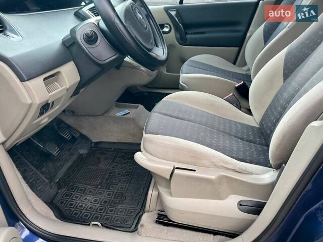 Синій Рено Меган, об'ємом двигуна 1.6 л та пробігом 219 тис. км за 3999 $, фото 36 на Automoto.ua