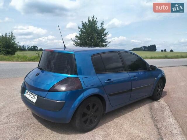 Синий Рено Меган, объемом двигателя 1.9 л и пробегом 300 тыс. км за 4000 $, фото 2 на Automoto.ua