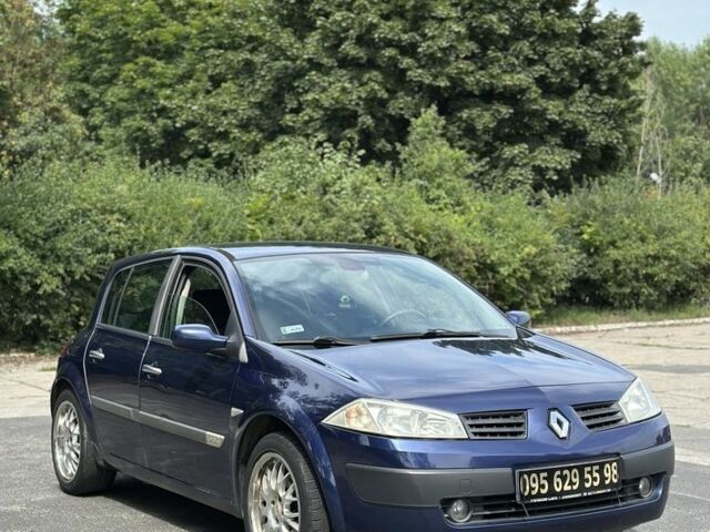 Синий Рено Меган, объемом двигателя 0 л и пробегом 235 тыс. км за 2700 $, фото 1 на Automoto.ua