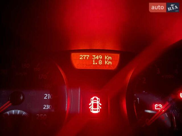 Синій Рено Меган, об'ємом двигуна 1.39 л та пробігом 277 тис. км за 4900 $, фото 38 на Automoto.ua