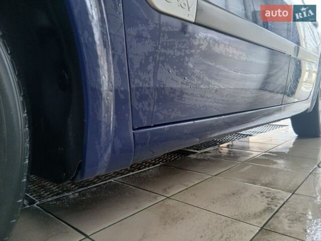 Синий Рено Меган, объемом двигателя 1.6 л и пробегом 235 тыс. км за 5778 $, фото 50 на Automoto.ua