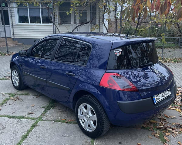 Синій Рено Меган, об'ємом двигуна 1.39 л та пробігом 277 тис. км за 4900 $, фото 10 на Automoto.ua