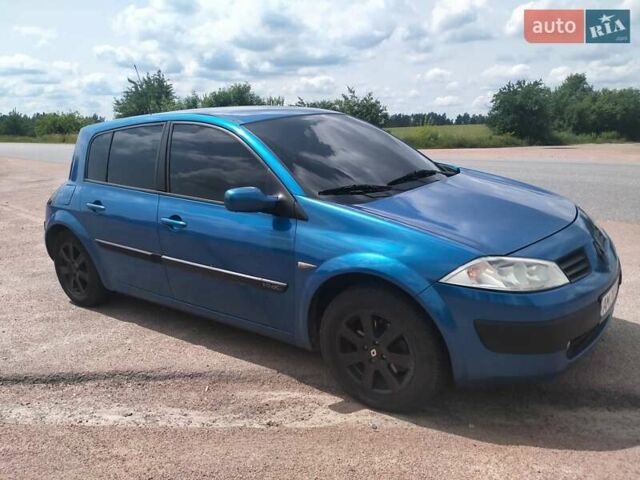 Синий Рено Меган, объемом двигателя 1.9 л и пробегом 300 тыс. км за 4000 $, фото 11 на Automoto.ua