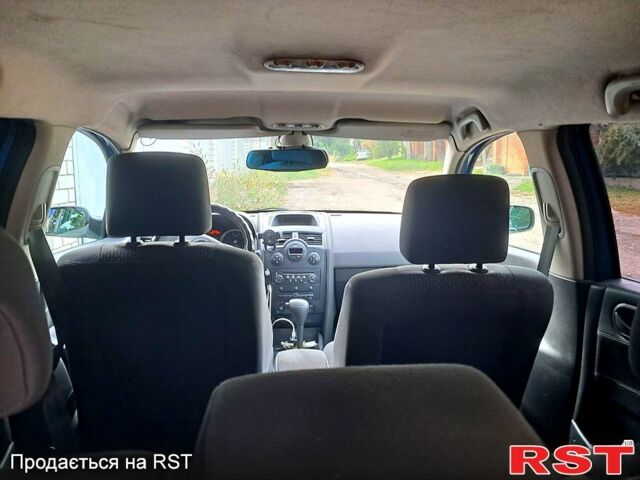 Рено Меган 2005 в Чернигове на Automoto.ua Синий Рено Меган, объемом двигателя 1.6 л и пробегом 260 тыс. км за 3850 $, фото 4 на Automoto.ua