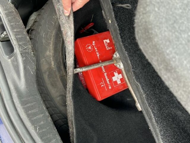 Синий Рено Меган, объемом двигателя 1.5 л и пробегом 334 тыс. км за 3100 $, фото 23 на Automoto.ua